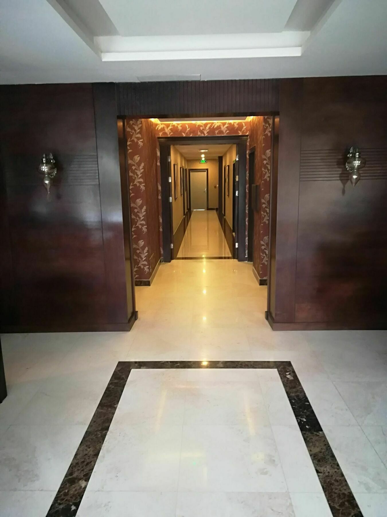 Shams Alweibdeh Hotel Apartments Амман Экстерьер фото